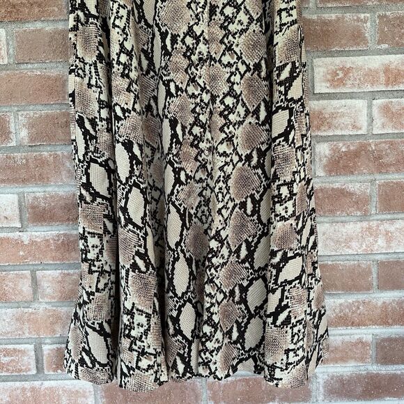 Lulu’s Chic Beige Snakeskin Print Midi Button Up Shirt Dress Small - Picture 5 of 11